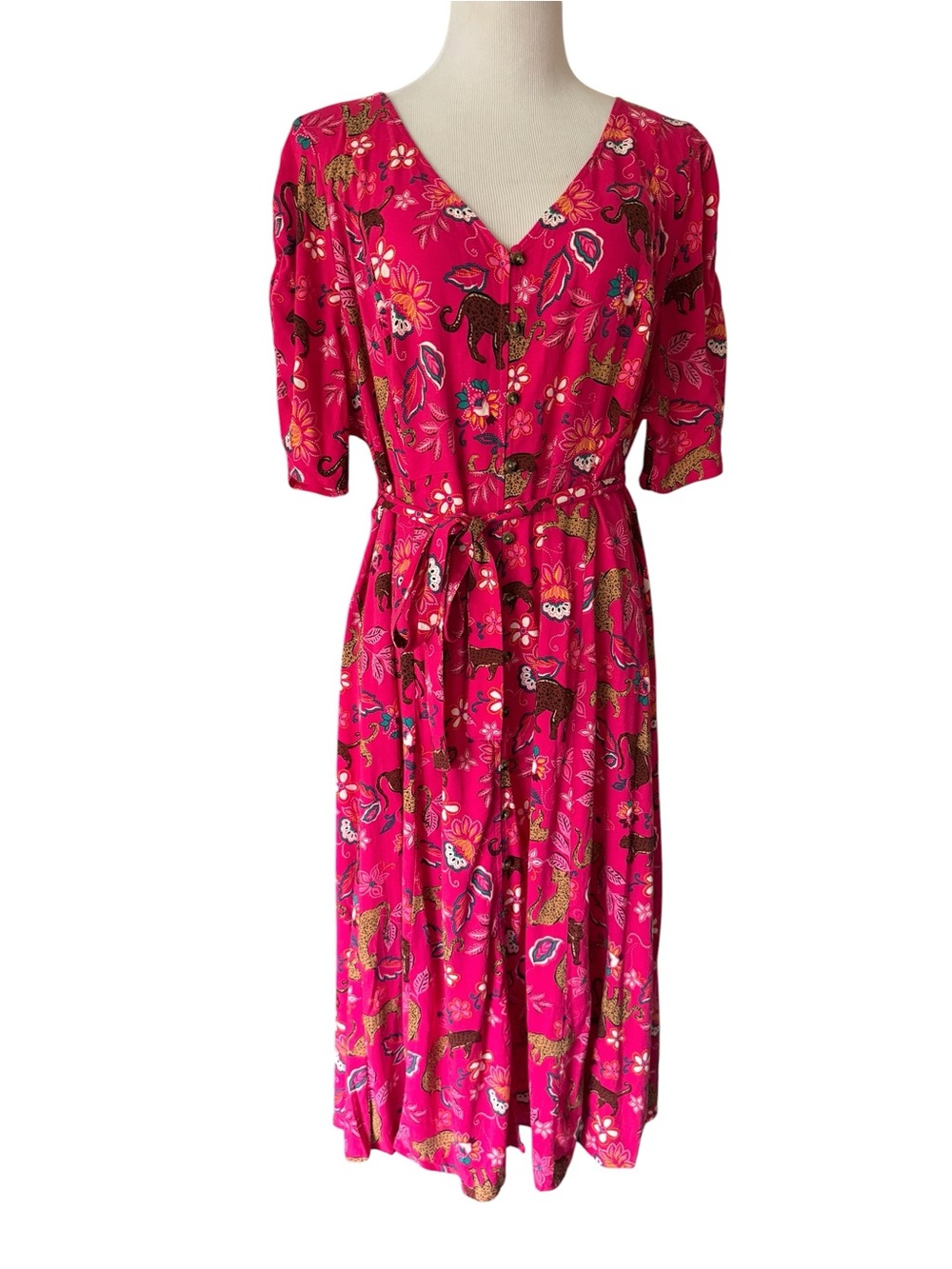 Torrid Pink Jungle Leopard Floral Button Front Midi Dress Tie Waist Plus Size - Picture 2 of 9